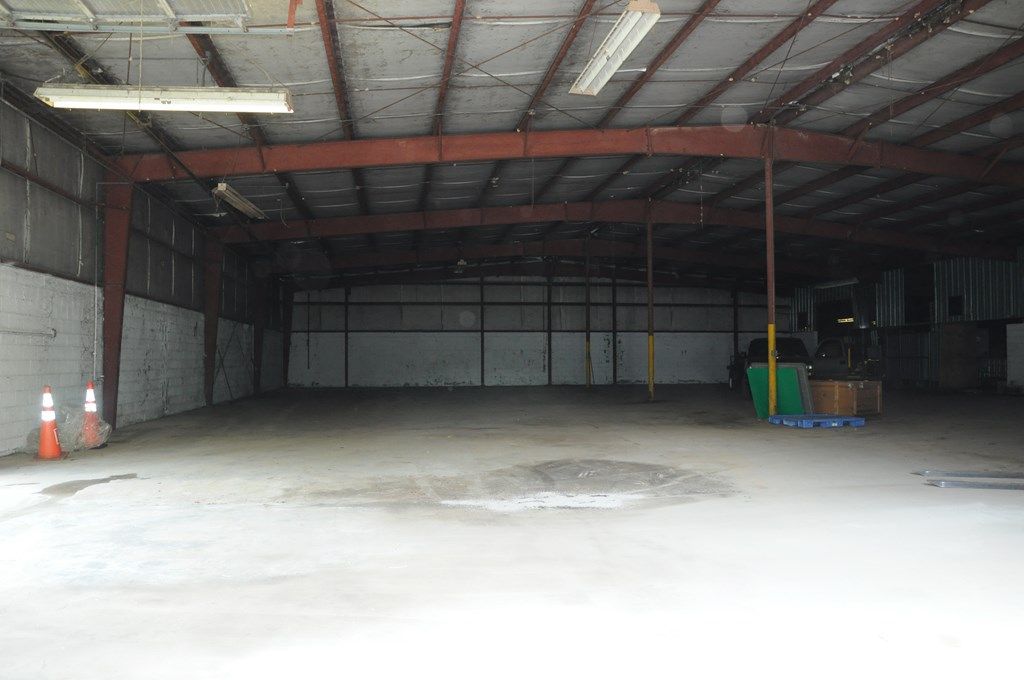 45 INDUSTRIAL BOULEVARD, Hurtsboro, AL 36860